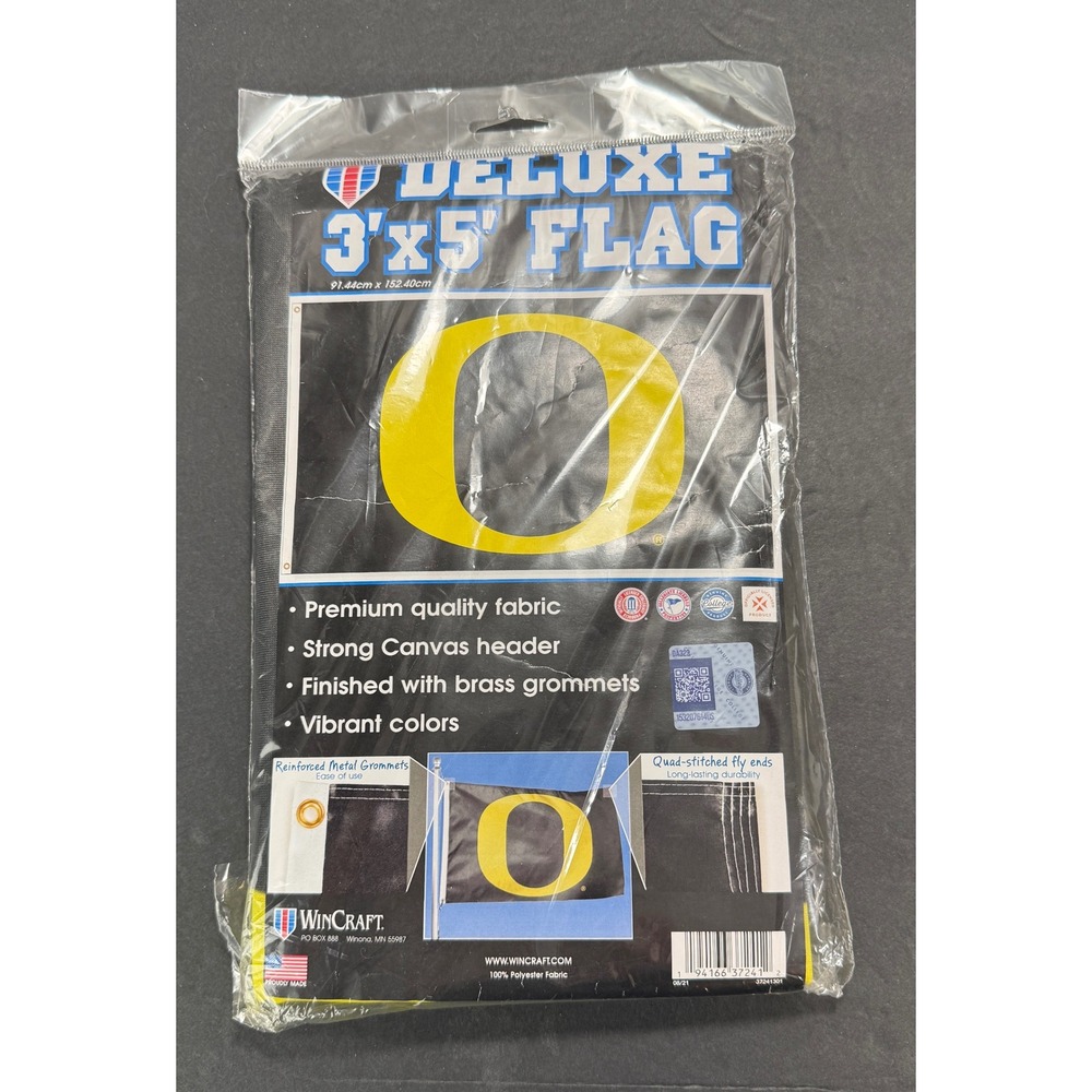 WinCraft Deluxe Flag Unisex 3'x5' Black Oregon Ducks NCAA Brass Grommets